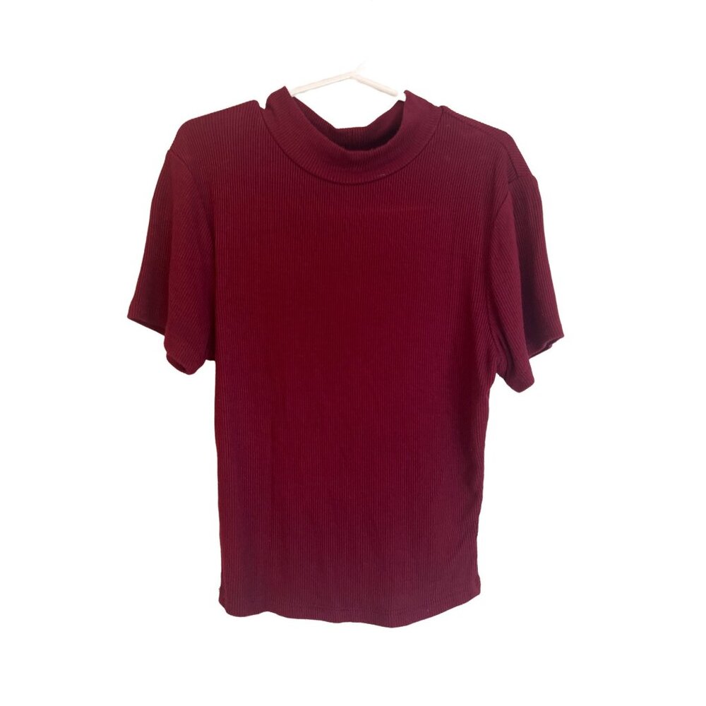 Bozzolo Ribbed Knit Short Sleeve Mock Neck Top In Burgundy - Size S